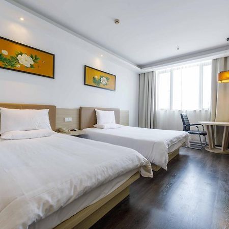 Hanting Express Shanghai Changshou Road Экстерьер фото