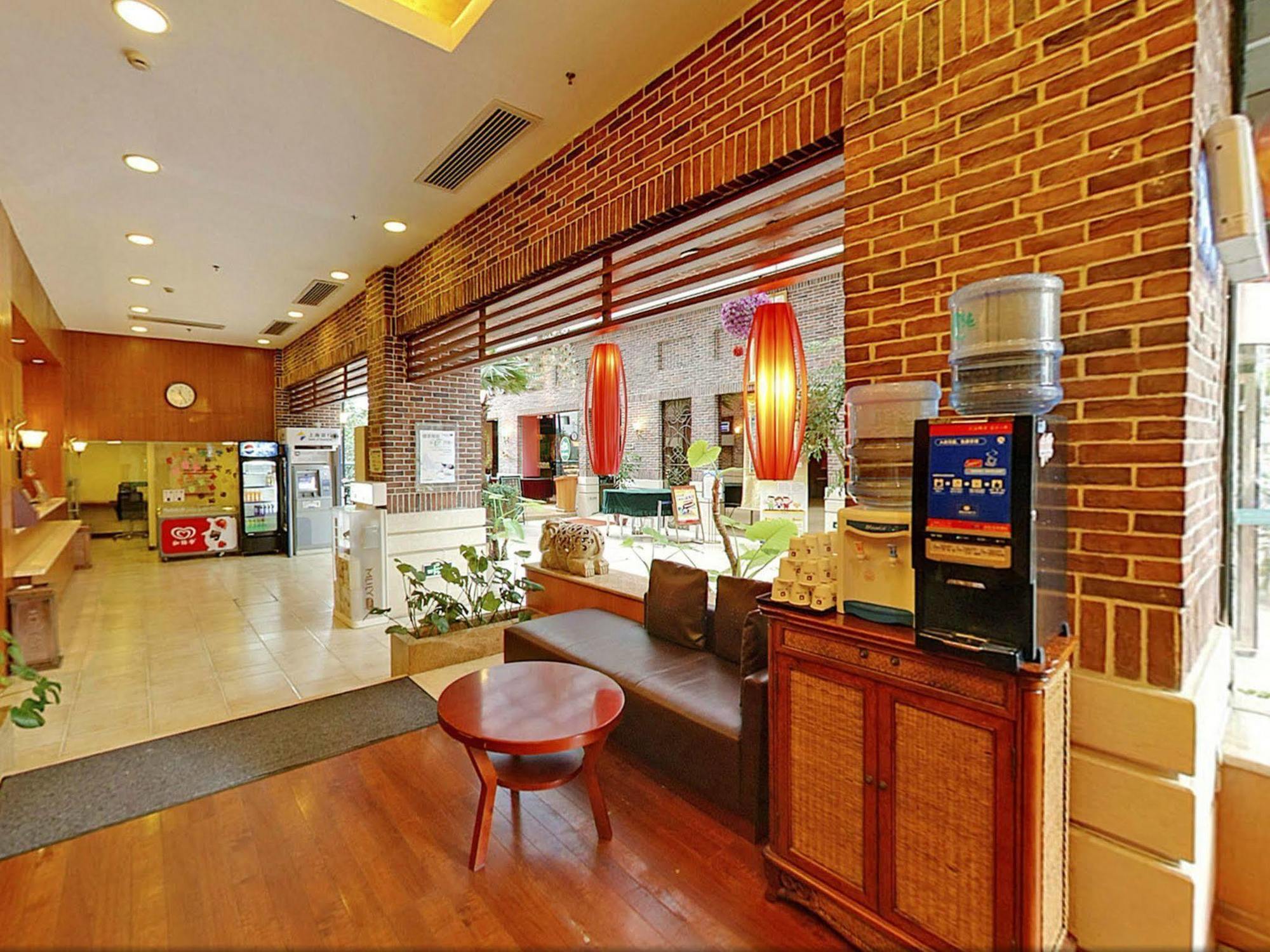 Hanting Express Shanghai Changshou Road Экстерьер фото